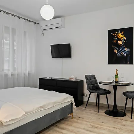 בוקרשט Brand New Studio Cismigiu Park Cti מראה חיצוני תמונה